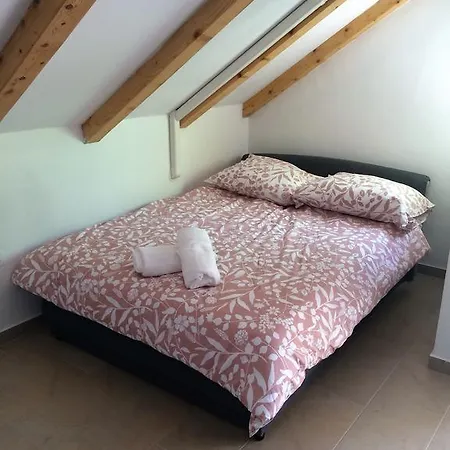 Lilly ザボリッチ