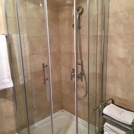 Lilly ザボリッチ